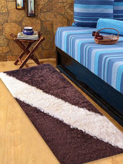 Cosmorugs Cotton Bed Side Runner with 1.5 Inch Long Polyester Yarn Fur